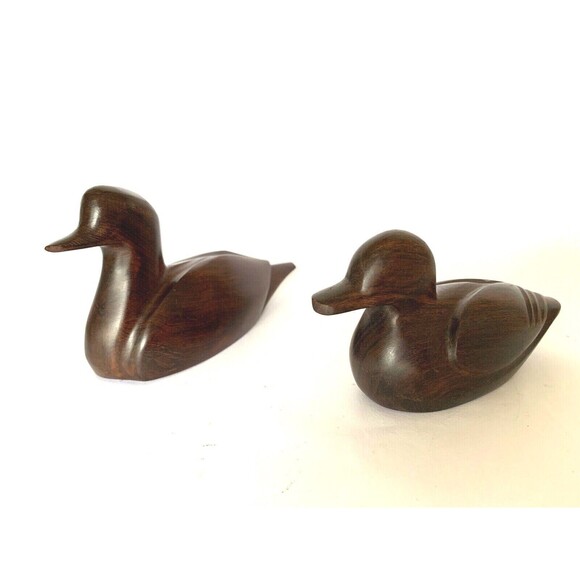 Set of 2 Ducks Figure Folk Art Hand Carved Made in Mexico Heavy Wood - Picture 2 of 5
